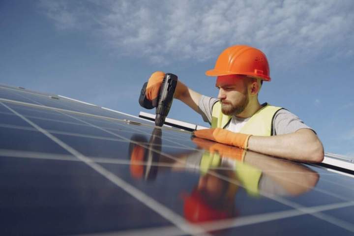 Installation de panneaux solaires, Nice